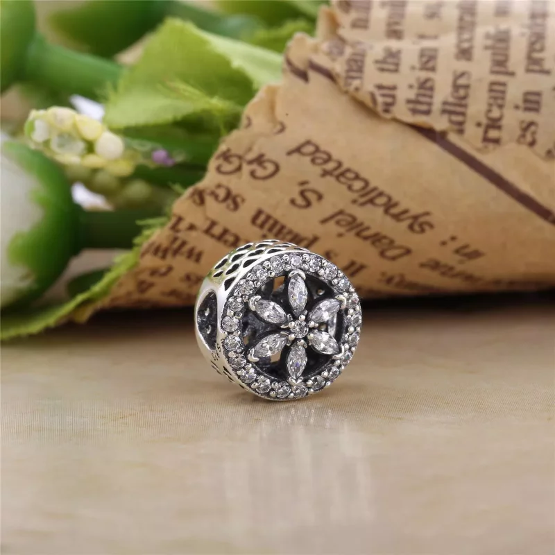 (imagen para) Charm en plata de ley Copo de nieve PANDORA - Ver 2