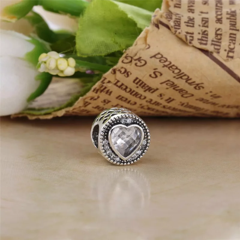 (imagen para) Charm en plata de ley Coraz&oacute;n chispeante PANDORA - Ver 2