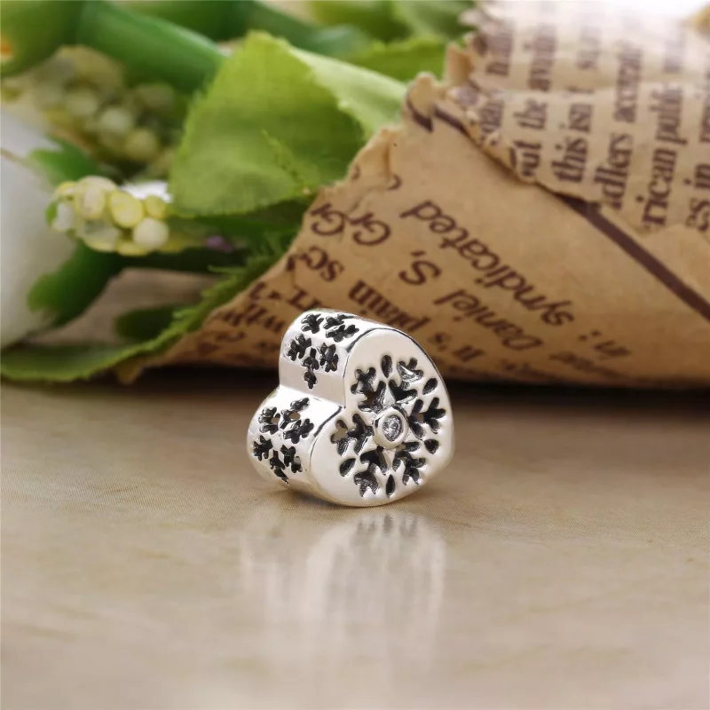 (imagen para) Charm en plata de ley Coraz&oacute;n Copo de Nieve - PANDORA - Ver 3