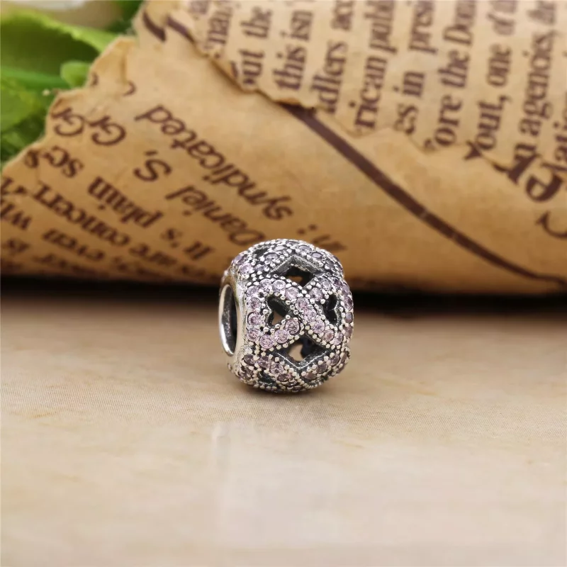 (imagen para) Charm en plata de ley D&iacute;a de la Mujer 2018 PANDORA - Ver 2