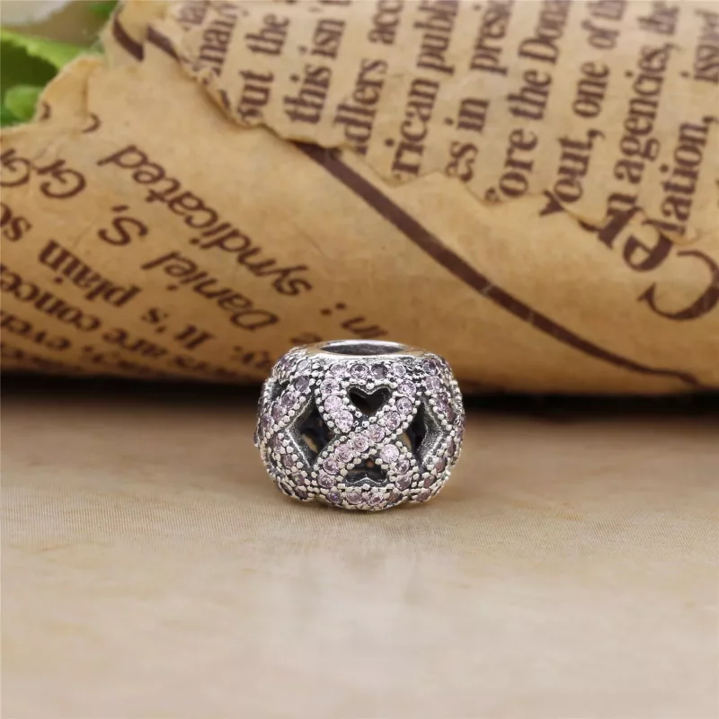 (imagen para) Charm en plata de ley D&iacute;a de la Mujer 2018 PANDORA - Ver 3