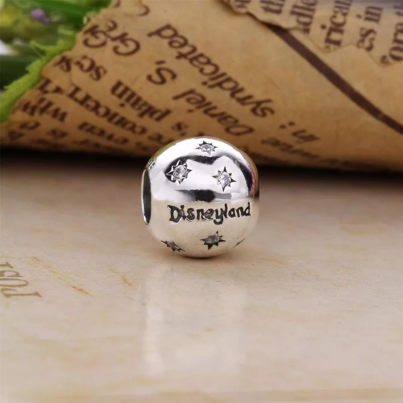 (imagen para) Charm en plata de ley Disneyland Resort PANDORA - Ver 4