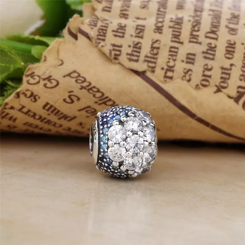 (imagen para) Charm en plata de ley Encanto Azul en pav&eacute; - PANDORA - Ver 3