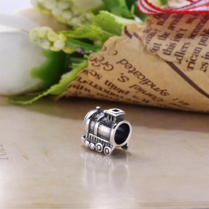 (imagen para) Charm en plata de ley Entrenar PANDORA - Ver 3