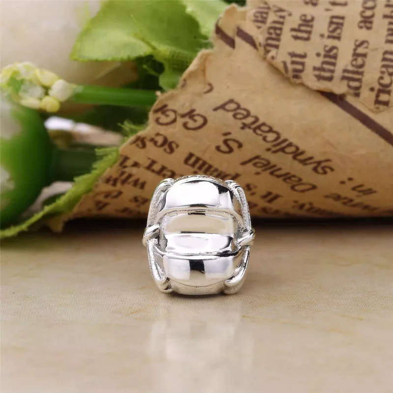 (imagen para) Charm en plata de ley Lazo Coraz&oacute;n Brillante - PANDORA - Ver 4