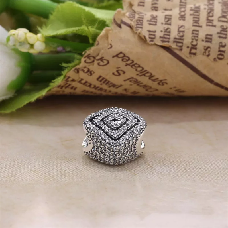 (imagen para) Charm en plata de ley L&iacute;neas Radiantes - PANDORA - Ver 4