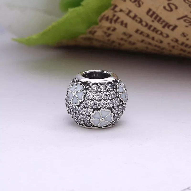 (imagen para) Charm en plata de ley Pradera de pr&iacute;mula PANDORA - Ver 3