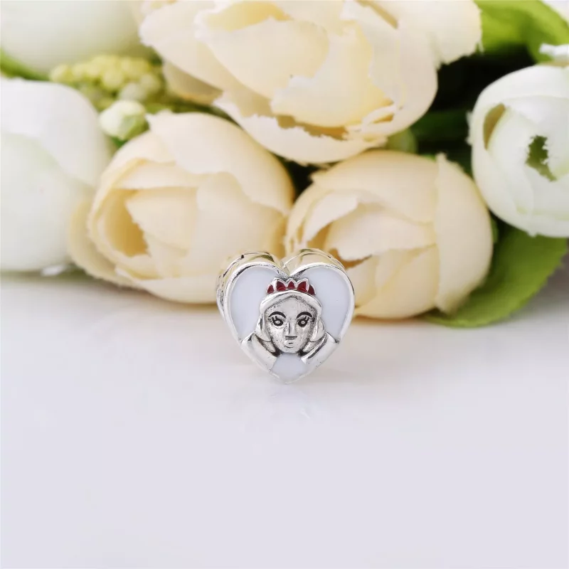 (imagen para) Charm en plata de ley Retrato de Blancanieves PANDORA - Ver 2