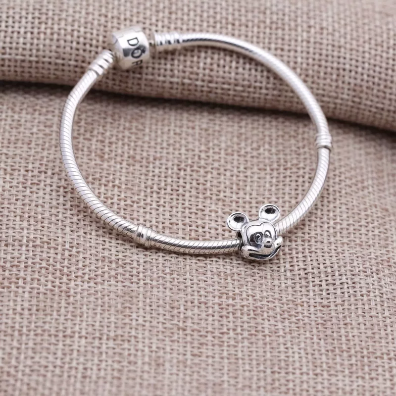(imagen para) Charm en plata de ley Retrato Mickey - PANDORA - Ver 2