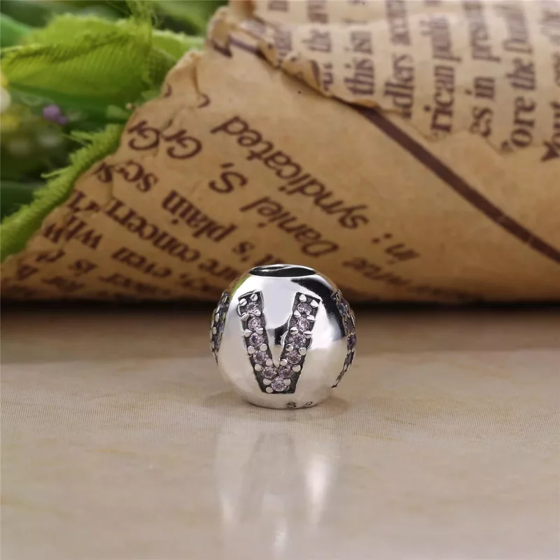 (imagen para) Charm en plata de ley Rodeado de amor PANDORA - Ver 2