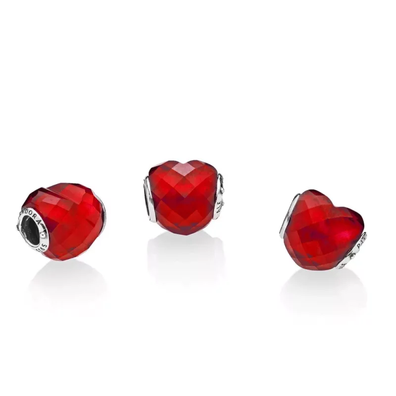 (imagen para) Charm en plata de ley S&iacute;mbolo de Amor - PANDORA - Ver 2
