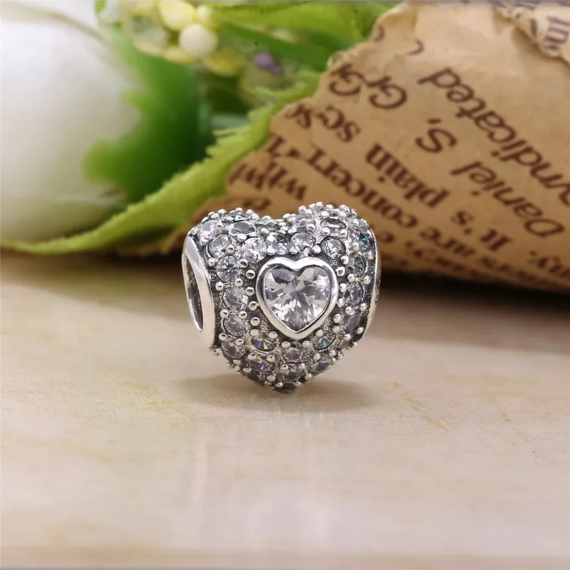 (imagen para) Charm Pav&eacute; Rojo Triple Coraz&oacute;n - PANDORA - Ver 2