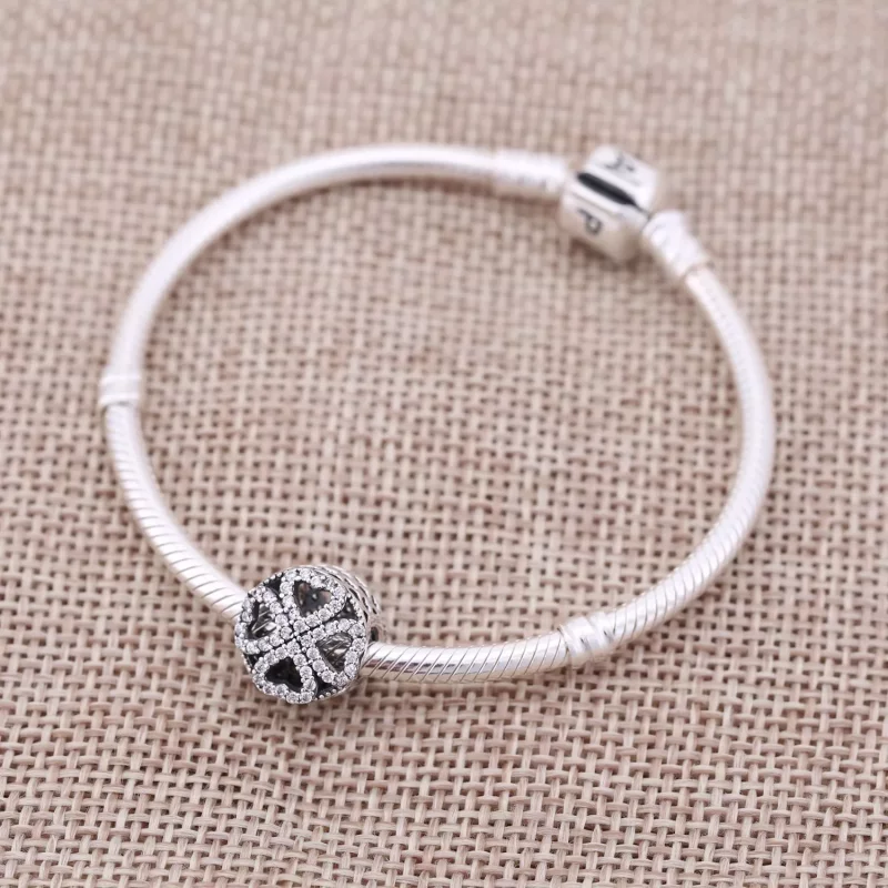 (imagen para) Charm P&eacute;talos de Amor 791808CZ Charms PANDORA - Ver 2