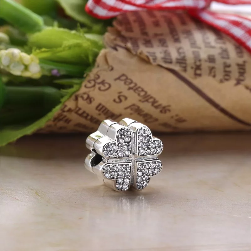 (imagen para) Charm P&eacute;talos de Amor - PANDORA - Ver 2