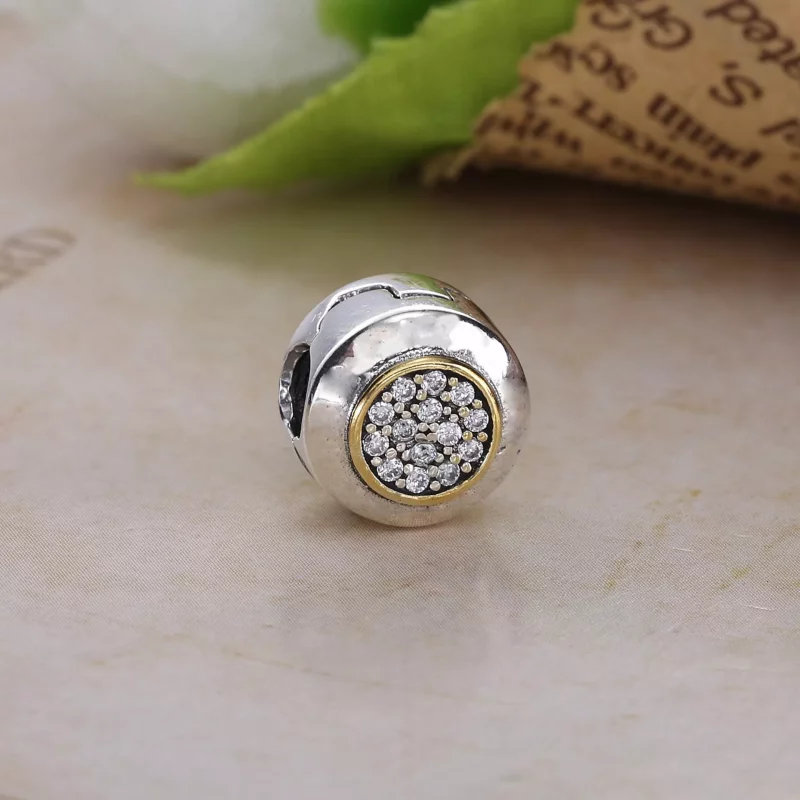 (imagen para) Clip en plata de ley y oro Logo PANDORA - Ver 2