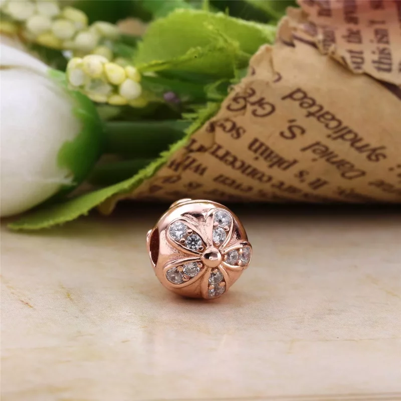 (imagen para) Clip PANDORA Rose Margaritas Brillantes - Ver 2