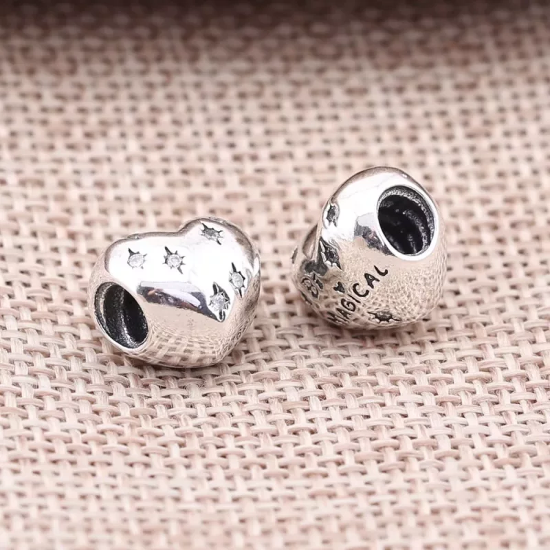 (imagen para) Charm Disney, s&eacute; m&aacute;gico PANDORA - Ver 2