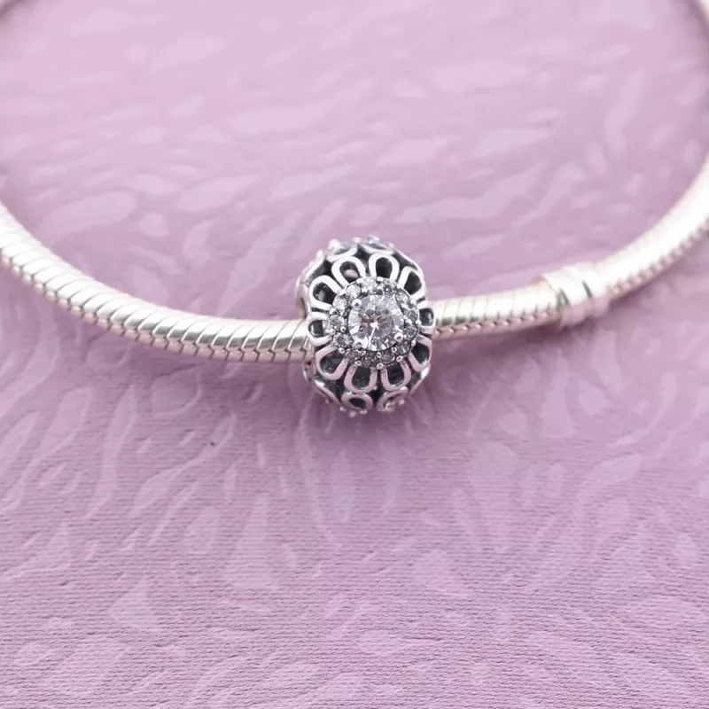 (imagen para) Charm calado Floral - PANDORA - Ver 2
