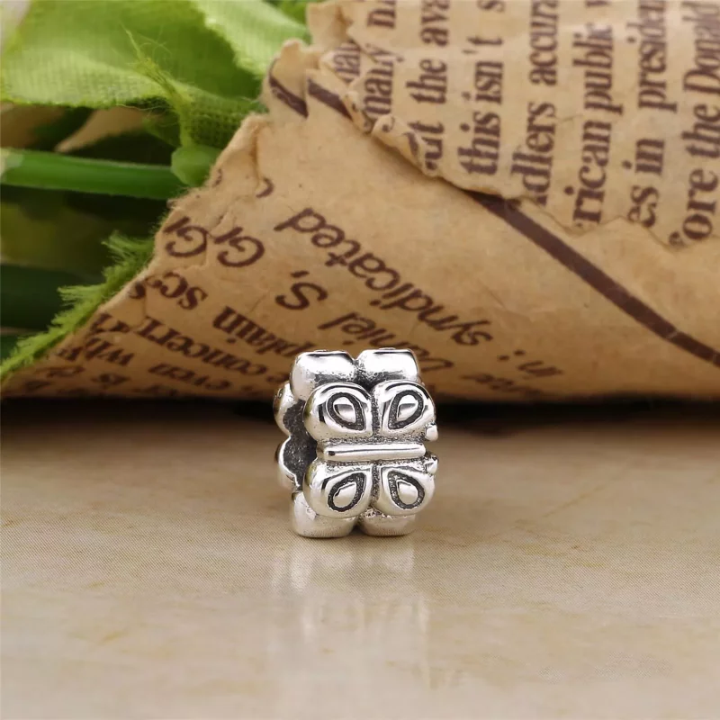 (imagen para) Charm Mariposa - PANDORA - Ver 2