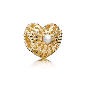 (imagen para) Charm Coraz&oacute;n Vintage calado en oro con perla - PANDORA
