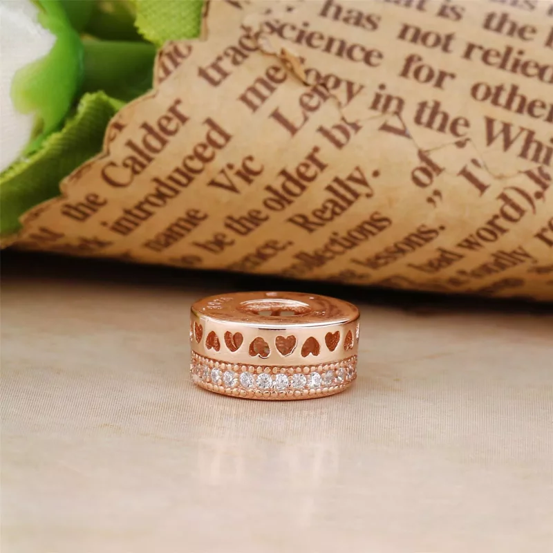 (imagen para) Separador en PANDORA Rose Corazones de PANDORA - Ver 3