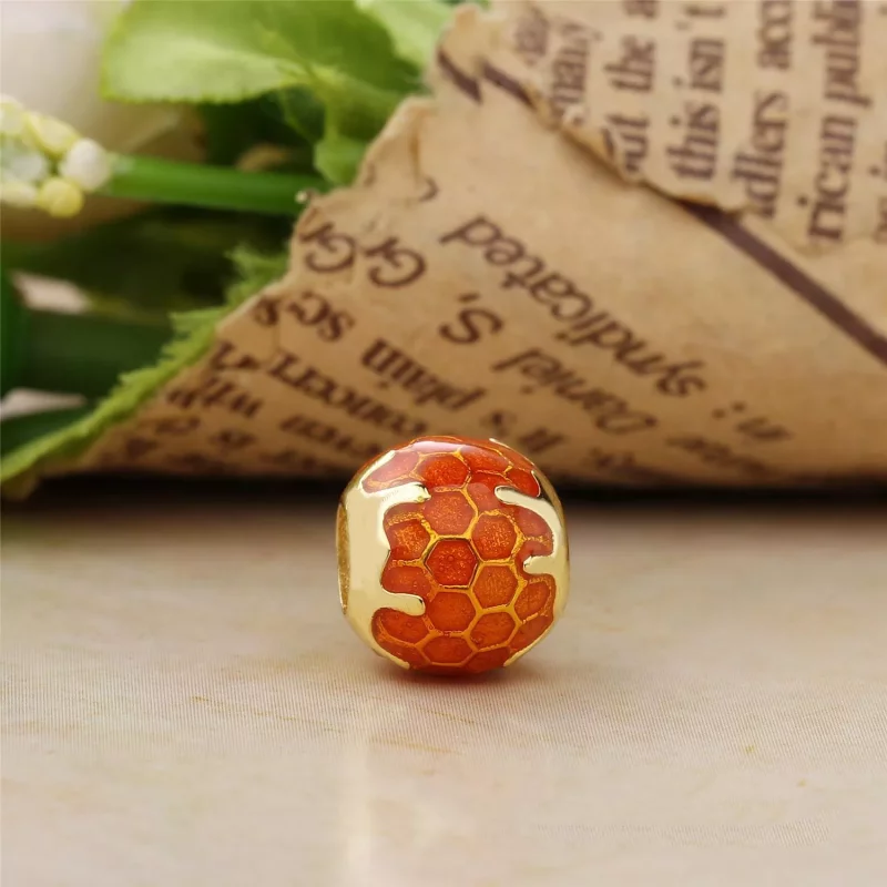 (imagen para) Charm en PANDORA Shine Miel Dorada - Ver 2