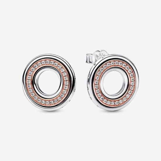 Pendientes con logo y pavé en dos tonos de Pandora Signature - 282780C01 - Haga click en la imagen para cerrar
