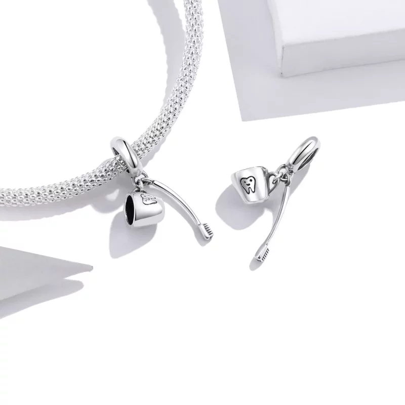 (imagen para) Colgante de taza y cepillo de dientes plateado estilo Pandora - SCC1597 - Ver 3