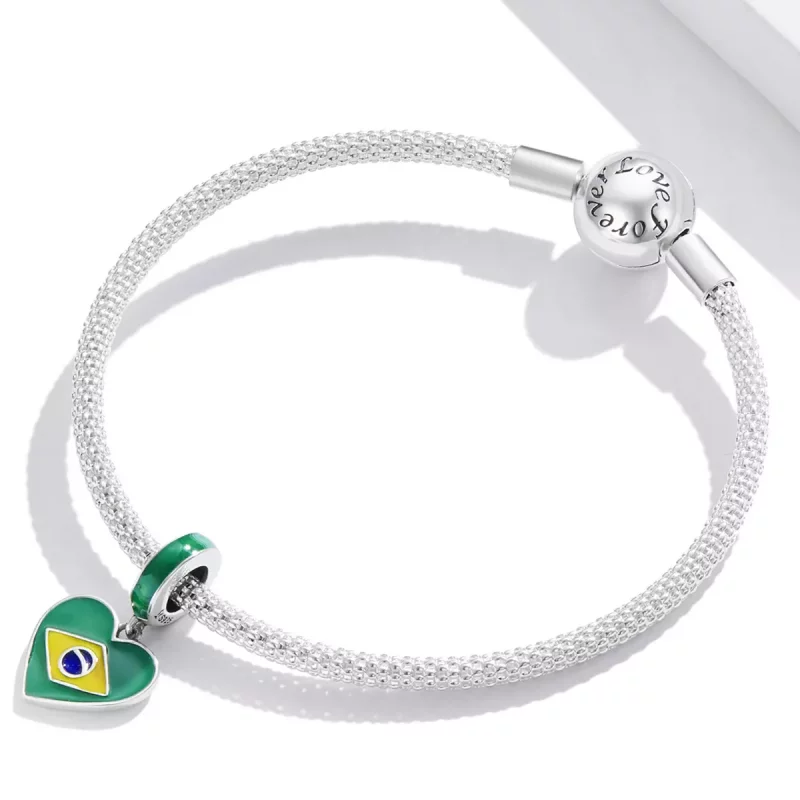 (imagen para) Estilo Pandora Bandera de Brasil con Corazón de Amor Colgante - SCC2084 - Ver 3