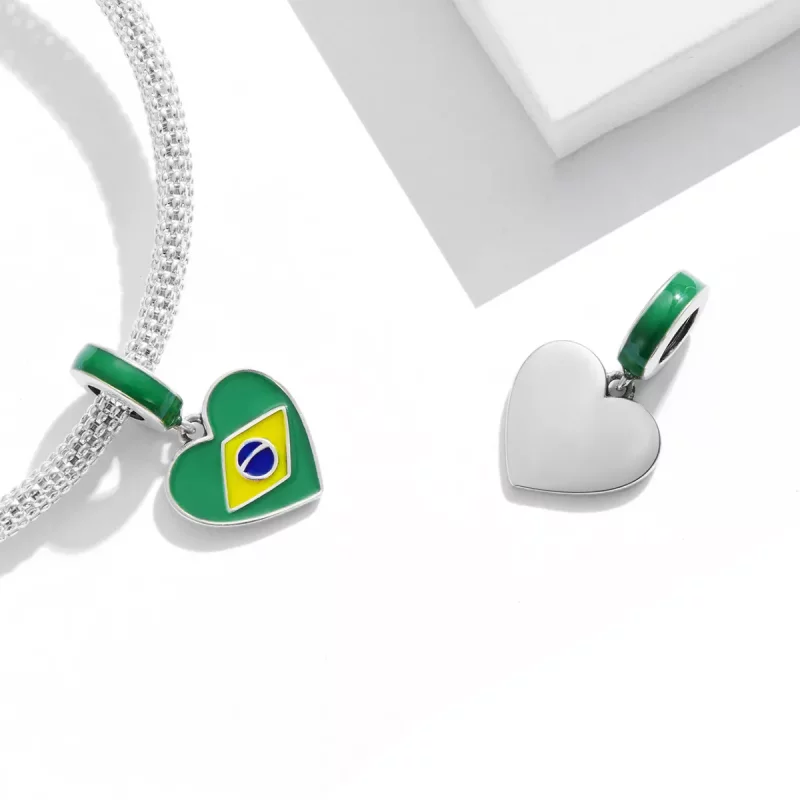 (imagen para) Estilo Pandora Bandera de Brasil con Corazón de Amor Colgante - SCC2084 - Ver 4