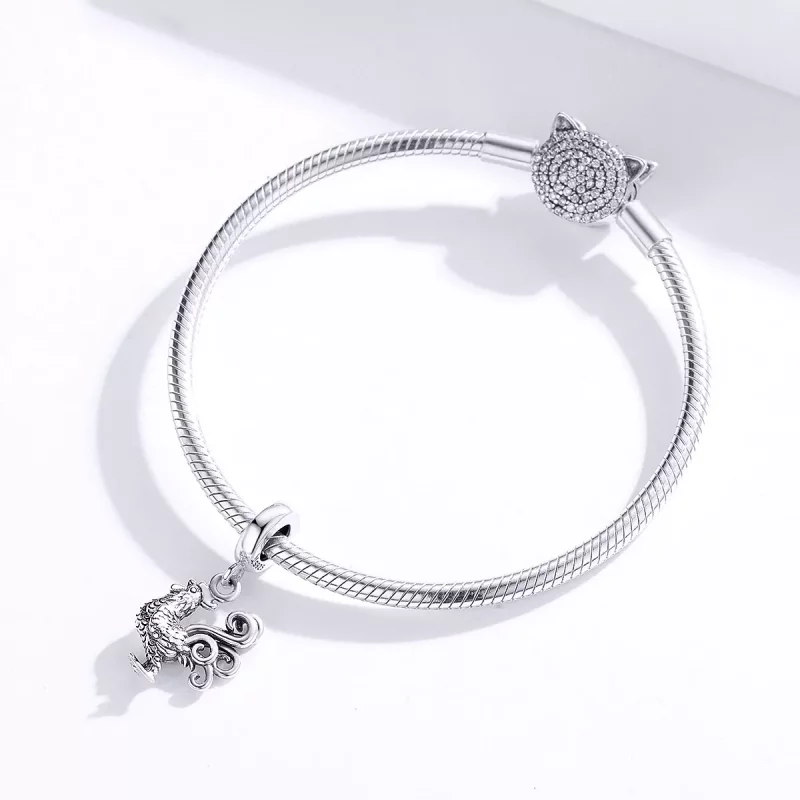 (imagen para) Pendiente colgante de gallo valiente en estilo Pandora de plata - SCC1337 - Ver 3