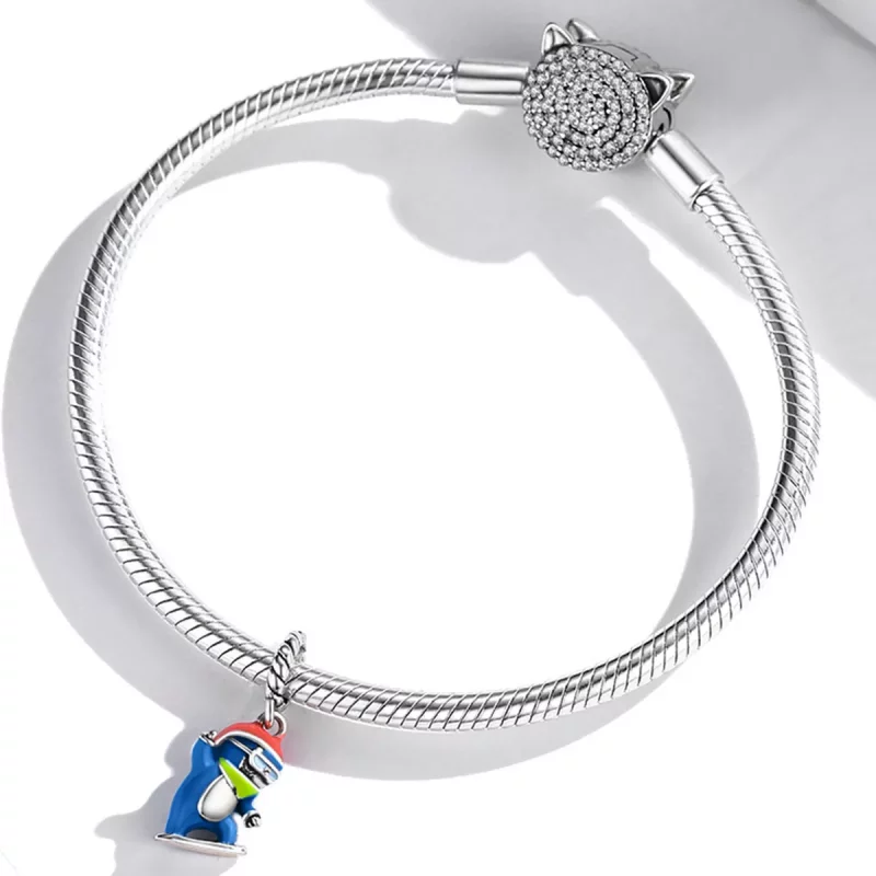 (imagen para) Pendiente colgante estilo Pandora con pingüino de esquí - SCC2003 - Ver 3
