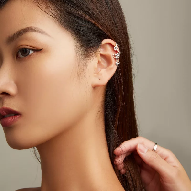 (imagen para) Clip de Oreja con Estilo Pandora - SCE1512 - Ver 7