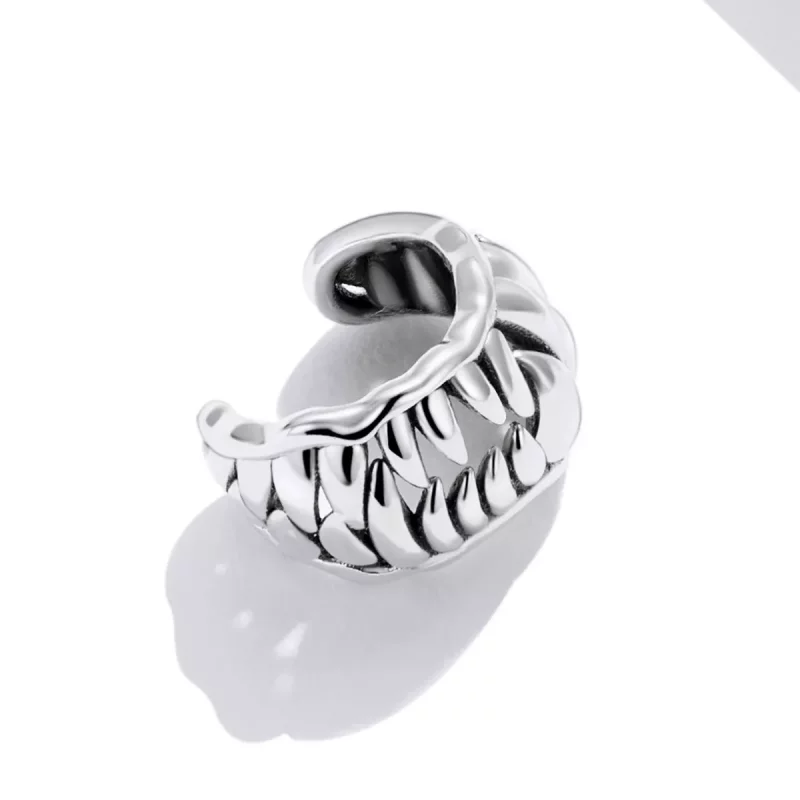 (imagen para) Clip de oreja estilo Pandora con diente de bestia - SCE1203 - Ver 4