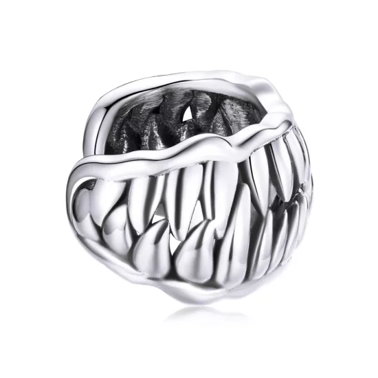 (imagen para) Clip de oreja estilo Pandora con diente de bestia - SCE1203