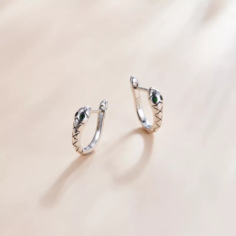 (imagen para) Aretes de argolla de serpiente de dibujos animados plateados al estilo de Pandor - Ver 3