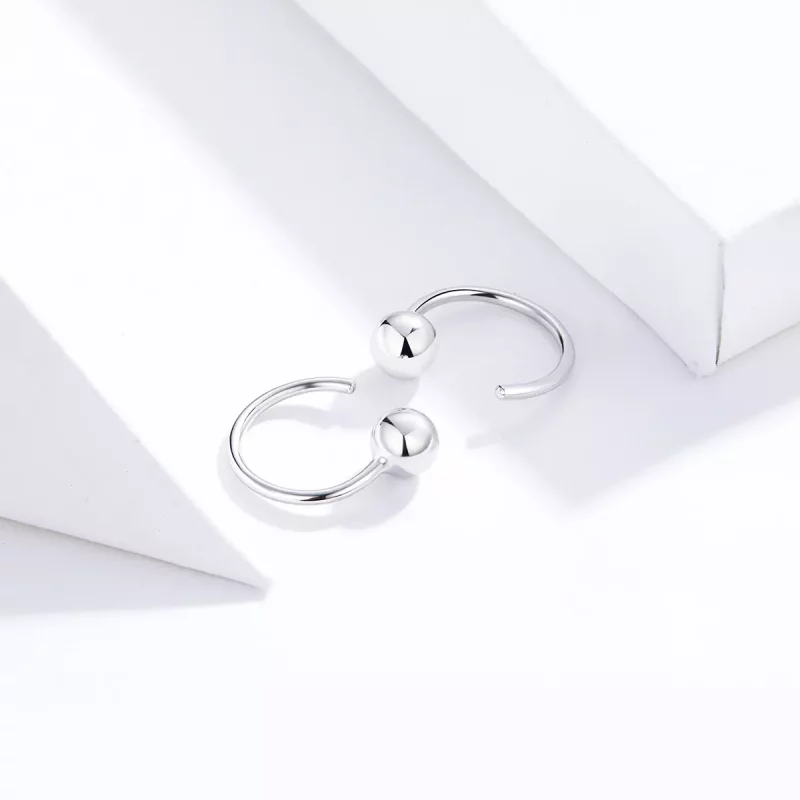 (imagen para) Aretes de argolla pequeños plateados al estilo de Pandora - SCE782-A - Ver 3