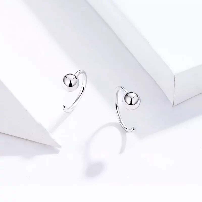 (imagen para) Aretes de argolla pequeños plateados al estilo de Pandora - SCE782-A - Ver 4