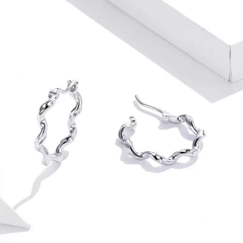 (imagen para) Aretes de aro estilo Pandora de plata con diseño de ondas - SCE976 - Ver 4