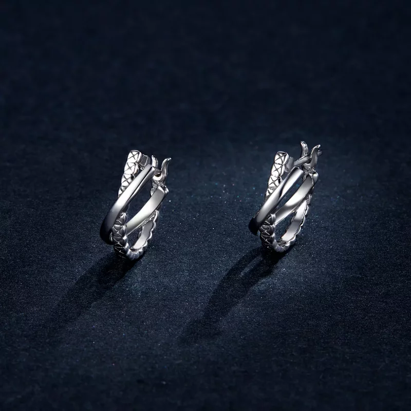 (imagen para) Aretes de aro estilo Pandora en color plata con textura de cuero - BSE440 - Ver 5