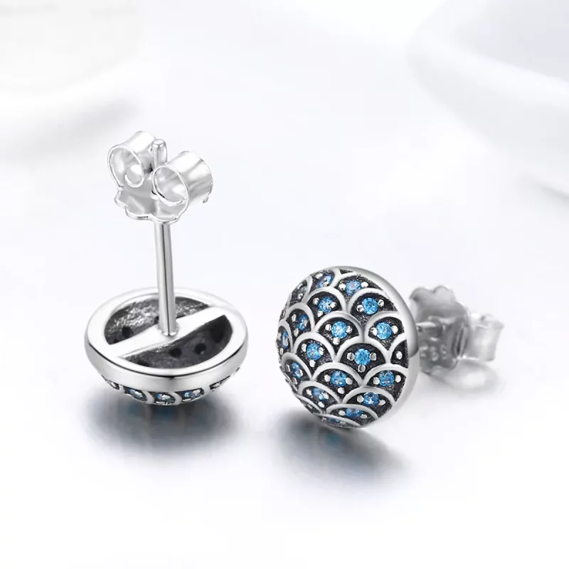 (imagen para) Aretes de botón, estilo Pandora, están hechos de plata y representan la leyenda - Ver 4