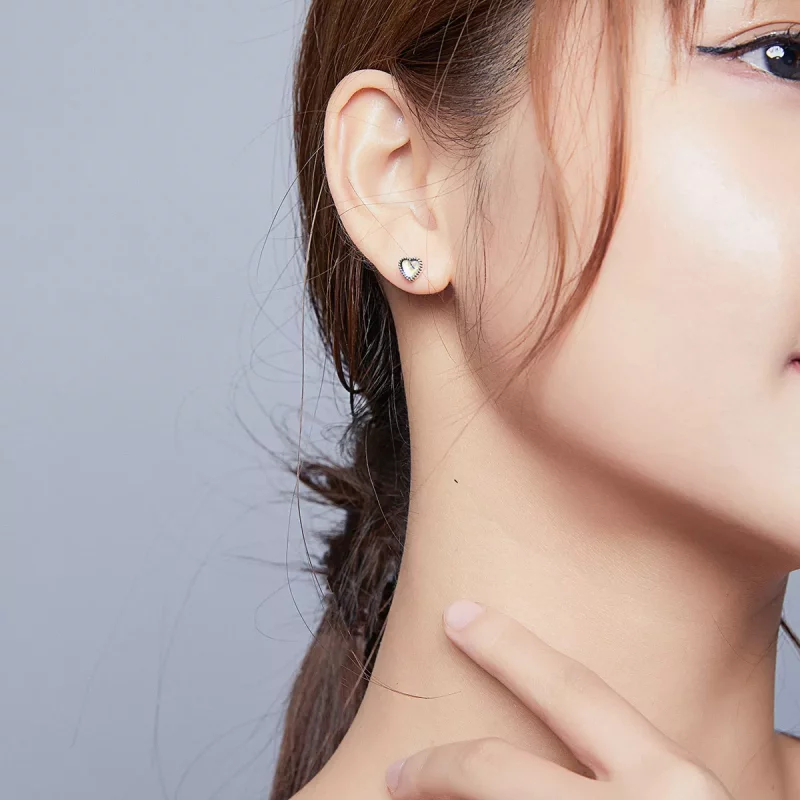 (imagen para) Aretes estilo Pandora con corazones de cristal en plata - SCE929 - Ver 5