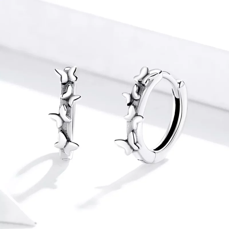 (imagen para) Aros de aro elegantes de estilo Pandora en plata con mariposas - SCE927 - Ver 2