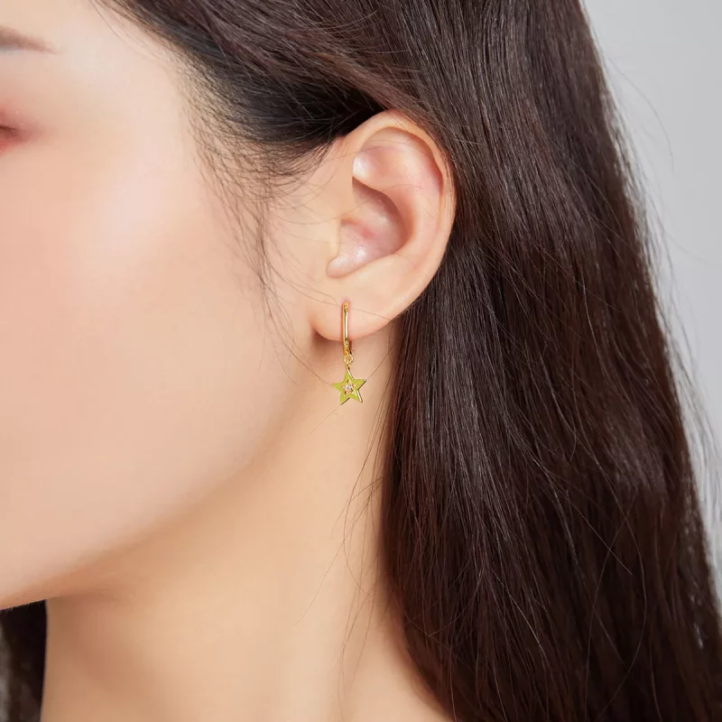 (imagen para) Pendientes colgantes de estrella brillante chapados en oro de 18 quilates estilo - Ver 4