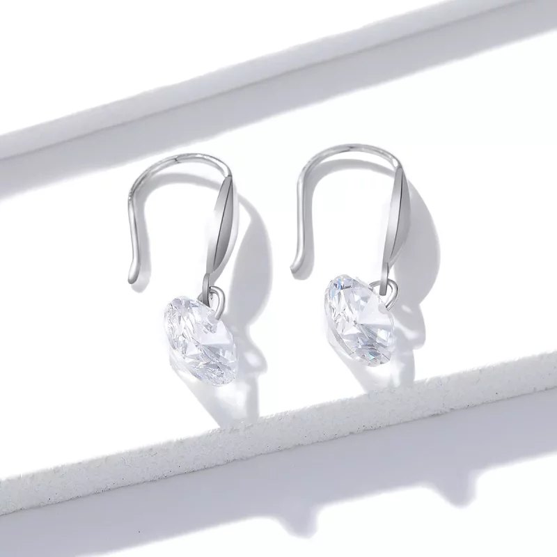 (imagen para) Pendientes colgantes de niña brillante de estilo Pandora en plata - BSE212 - Ver 4