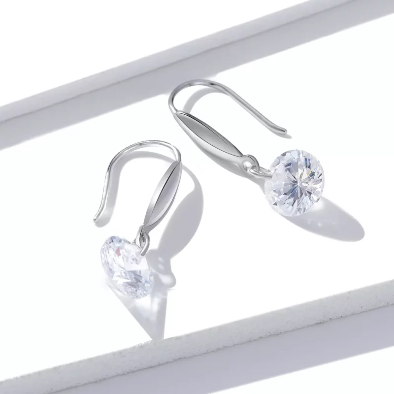 (imagen para) Pendientes colgantes de niña brillante de estilo Pandora en plata - BSE212 - Ver 5