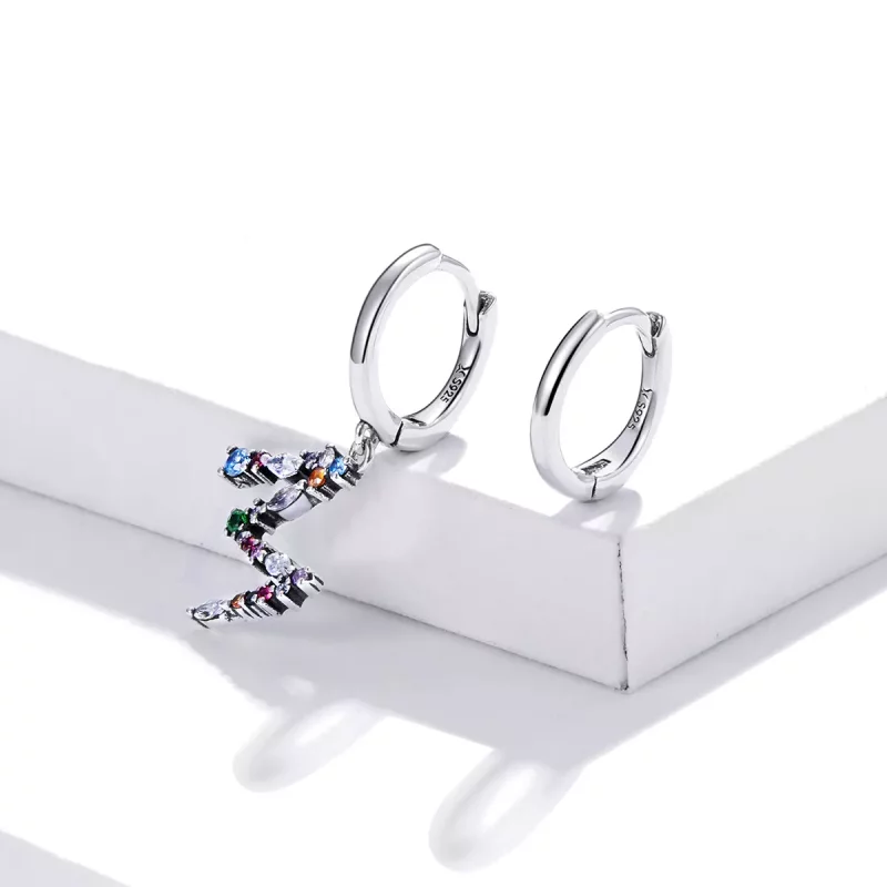 (imagen para) Pendientes colgantes estilo Pandora con letra M colorida plateada - SCE1031 - Ver 3