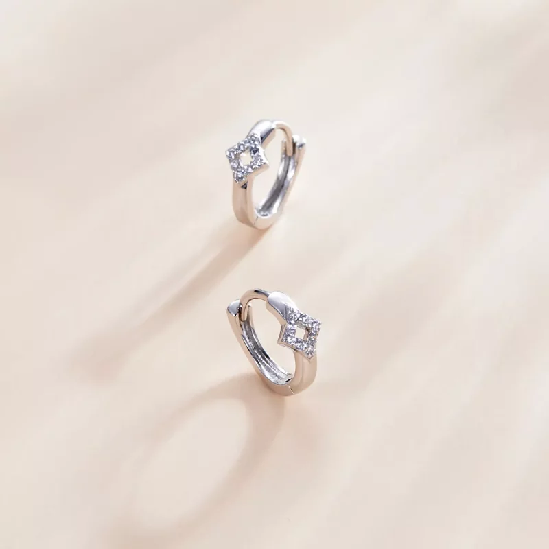 (imagen para) Pendientes de Aro con Diamantes Brillantes de Estilo Pandora en Plata - SCE1048 - Ver 3