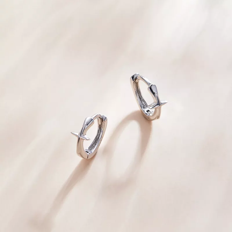 (imagen para) Pendientes de Aro con Estrella Brillante de Plata Estilo Pandora - SCE1045 - Ver 3