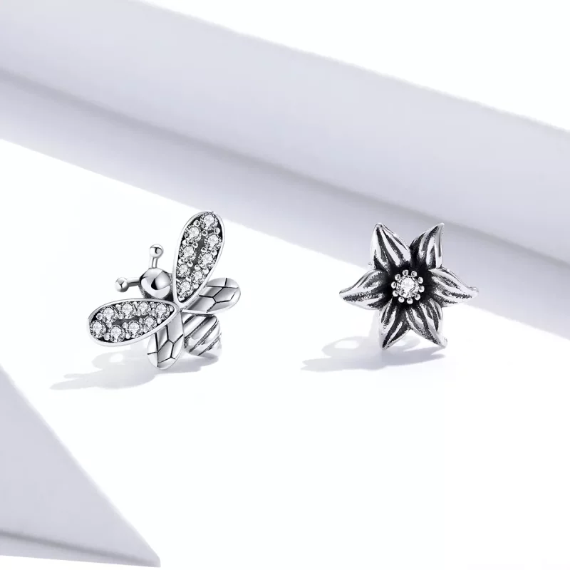 (imagen para) Pendientes de botón en estilo Pandora con mariposa y flor de plata - SCE884 - Ver 2